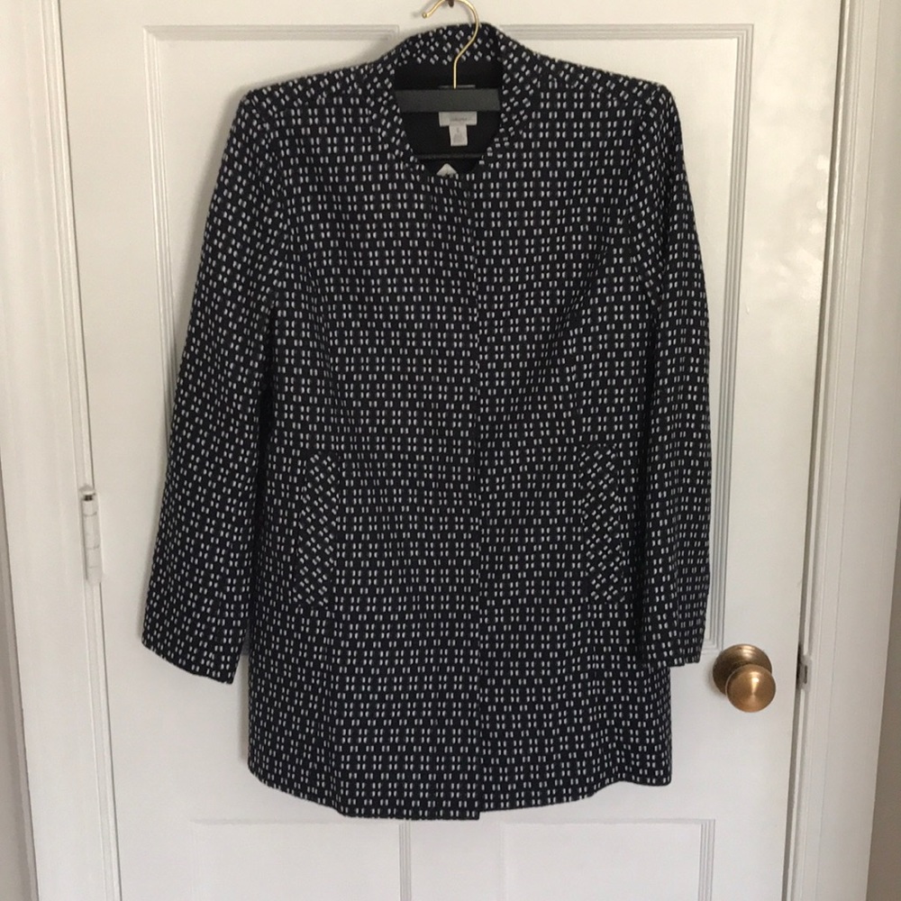 Halogen black and white bow-tie coat. MP
